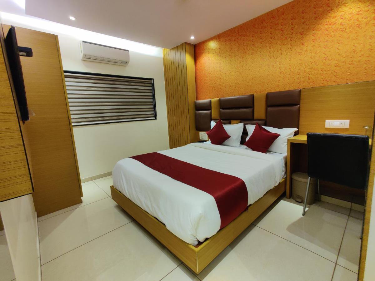 Hotel Hindustan Residency Thane Exterior photo
